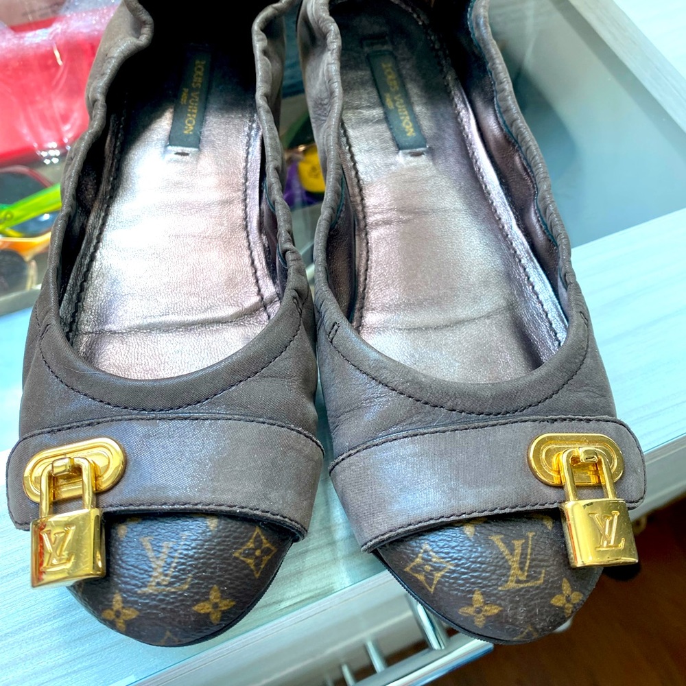 Louis Vuitton Monogram Ballet Flats